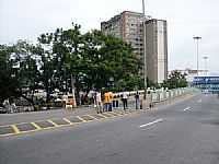 Duque de Caxias - Viaduto sobre Via Férrea em Duque de Caxias-Foto:JOSÉ LUIZ