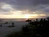 Saquarema - Entardecer na Praia de Itaúna em Saquarema-RJ-Foto:Jose Adal Pereira de…