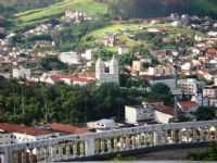 Valença - Vista da matriz de N.S.da Glória com a cidade ao fundo, Por Mércia Silva
