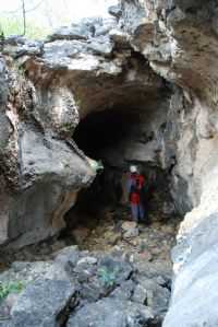 cavernas de felipe guerra, Por antonio