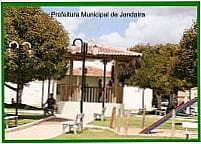 Praça publica, Por Naninha Ferreira