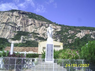 MONUMENTO PATU, POR JUNIOR E MARY SALVADOR-BA  - PATU - RN