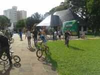 Palmeira das Missões - Praça da Prefeitura - Ao fundo, Bolicho da Praça, Por Foto de Aurelio Moraes