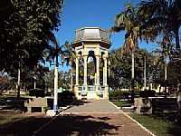 São Vicente do Sul - Coreto na praça central em São Vicente do Sul-RS-Foto:Viviane Flôres