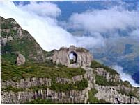 pedra furada/morro da igreja, Por josé luiz da silva