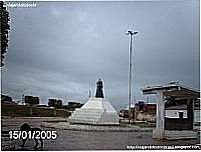 Imagem na pra�a de Ilha das Flores-Foto:Sergio Falcetti
