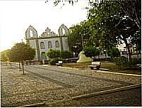 Pra�a Jo�o Lucas de Oliveira e Igreja-Foto:dlandahl 