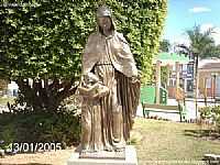 Simão Dias - Simão Dias-SE-Estátua na Praça Barão de Santa Rosa-Foto:Sergio Falcetti