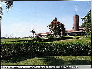 cidade de Aruj�