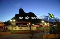 Pé de Serra - Praça , Por polly rios
