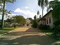 Indaiatuba - Indaiatuba-SP-Praça e Igreja em Helvétia-Foto:zardeto