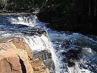 Indiaporã - Cachoeira-Foto:ROBERTO MENDES DA SI…