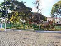 Lorena - Lorena-SP-Praça e o Prédio da Câmara Municipal-Foto:leonir angelo lunard…