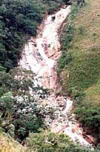 Piquete - Cachoeira do Jaracatiá