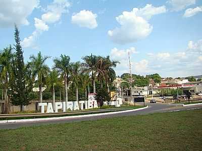 ENTRADA DA CIDADE FOTO
POR THOMAZ TENTE JUNIOR - TAPIRATIBA - SP