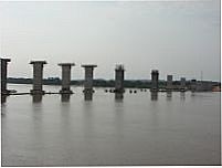 Ponte sobre o rio araguaia, Por Odair Vaz