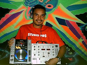 No Studio Mp3