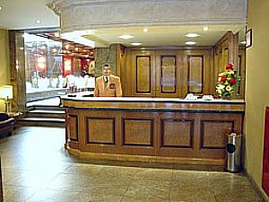 Recep��o - Hotel Castelar �