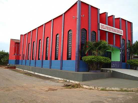 TEMPLO DA IGREJA PRESBITERIANA RENOVADA-FOTO:JANESJOSE - IPIRANGA DE GOIS - GO