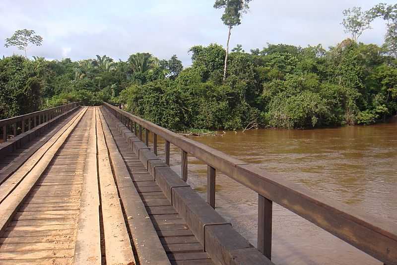 RONDOLNDIA-MT-PONTE SOBRE O RIO BRANCO-FOTO:HENRIQUE FORTES - RONDOLNDIA - MT