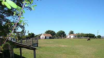 SEDE DA FAZENDA STO.ANTONIO-FOTO:HENRIQUE DE BORBA - SANTA MARGARIDA DO SUL - RS