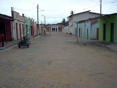 RUA DA CIDADE-FOTO:LUCTCHANO  - SO JOO DA FORTALEZA - BA