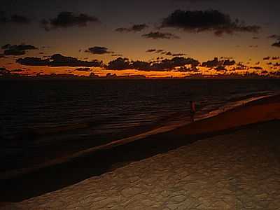 AMANHECER POR TIBASS - PRAIA DA CONCEIO - PE