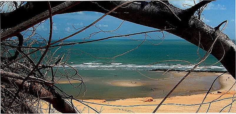 CANOA QUEBRADA-CE-VISTA DA PRAIA-FOTO:ARAGO - CANOA QUEBRADA - CE