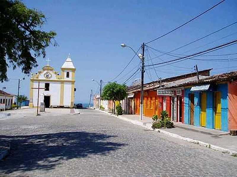 ARRAIAL DAJUDA-BA-CASARIO NA PRAA DA IGREJA DE N.SRA.DAJUDA-FOTO:GILBERTO.CABRAL - ARRAIAL D AJUDA - BA