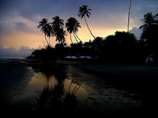 ANOITECER EM JERICOACOARA-CE-FOTO:EDILSON MORAIS BRITO - JERICOACOARA - CE