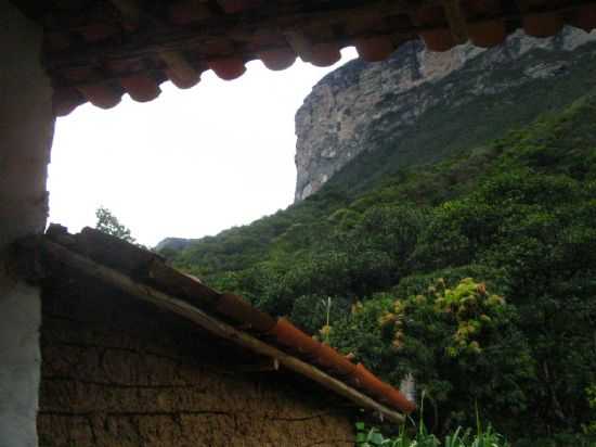 VILA DO BOMBA + MORRO BRANCO, POR JOS ADRIANO DOS SANTOS - VALE DO CAPO - BA