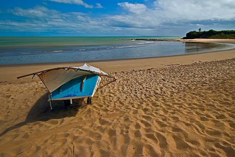 SO MIGUEL DO GOSTOSO-RN-PRAIA DE TOURINHOS-FOTO:THYRONE - SO MIGUEL DO GOSTOSO - RN