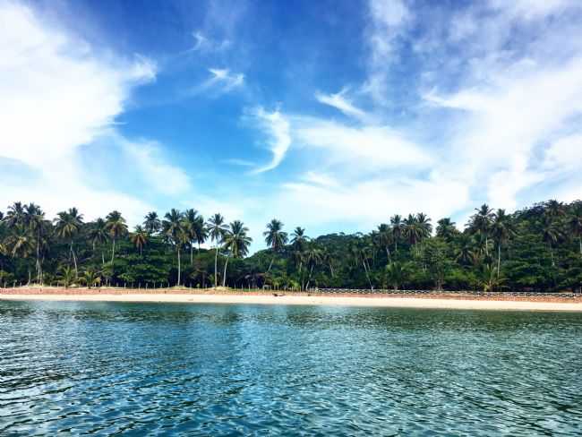 COSTA, POR VALRIA CRUZ - ILHA DOS FRADES - BA