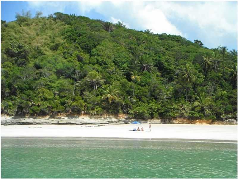 PRAIA DA VIRAO - ILHA DOS FRADES - BA