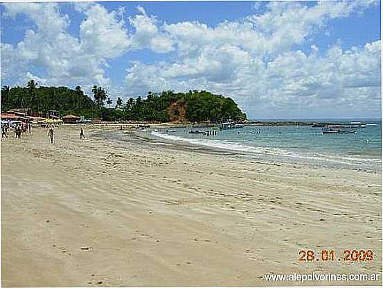 PRAIA NA ILHA DOS FRADES-BA-FOTO:ALEPOLVORINES - ILHA DOS FRADES - BA