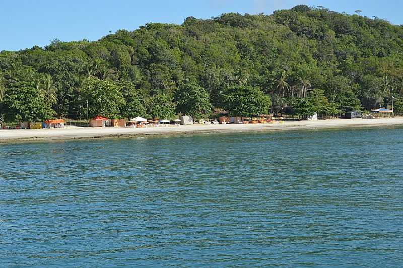 PRAIA DE PARAMANA - ILHA DOS FRADES - BA
