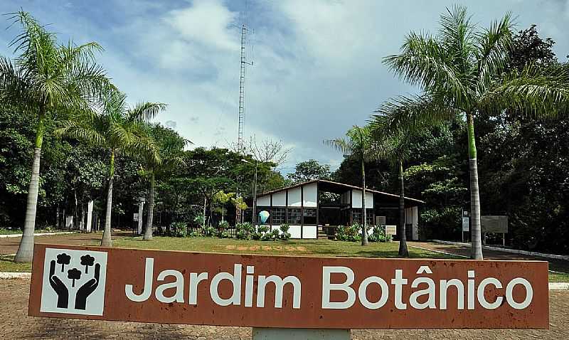JARDIM BOTNICO-DF-ENTRADA PRINCIPAL-FOTO:FLORES.CULTURAMIX.COM  - JARDIM BOTNICO - DF
