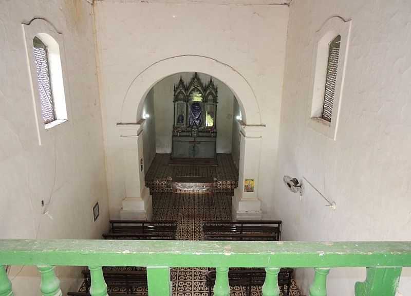 FRECHEIRAS DA LAMA-PI-NAVE DA IGREJA DE N.SRA.DO ROSRIO-FOTO:AILTON PONTE - FRECHEIRAS DA LAMA - PI