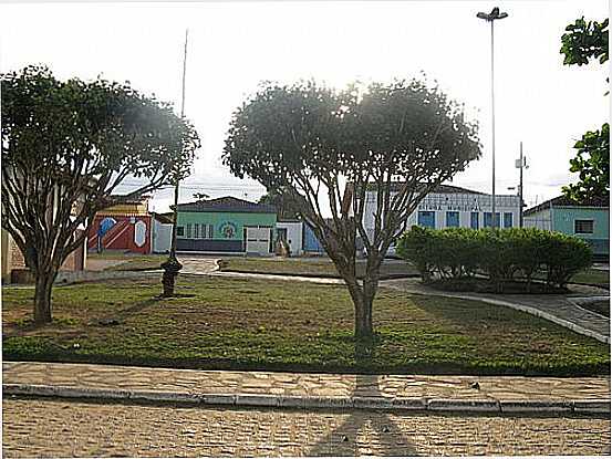 CMARA DE VEREADORES E PREFEITURA MUNICIPAL EM MATA VERDE-FOTO:BORBITT - MATA VERDE - MG