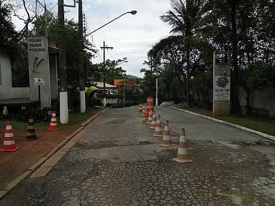 BEM VINDO A TOQUE TOQUE PEQUENO FOTO
JOO SAVIOLI - TOQUE TOQUE PEQUENO - SP