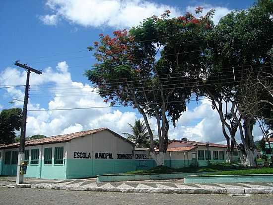 ESCOLA ESTADUAL DOMINGOS CHAVES EM BARRO PRETO-BA-FOTO:DANIEL DUARTE - BARRO PRETO - BA