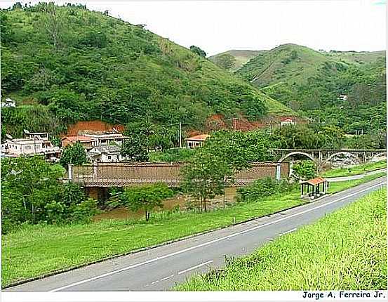 PONTE DE FERRO SOBRE O RIO PIABANHA FOTO
POR JORGE A. FERREIRA JR - ALBERTO TORRES - RJ