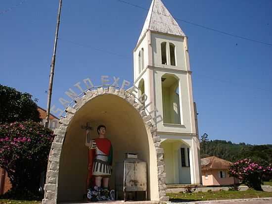 IGREJA DE SANTO EXPEDITO EM VILA OLIVA-RS-FOTO:MRAIMANN - VILA OLIVA - RS