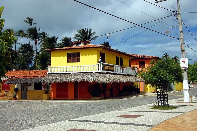 PRAIA DE FLEXEIRAS-CE-COMRCIO NO CENTRO-FOTO:HERALDOMEDEIROS - PRAIA DE FLEXEIRAS - CE