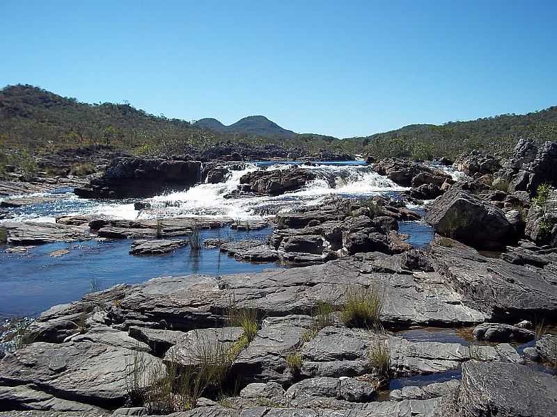 SO JORGE-GO-CORREDEIRAS DO RIO PRETO-PARQUE NACIONAL DA CHAPADA DOS VEADEIROS-FOTO:P. SANTOS - SO JORGE - GO