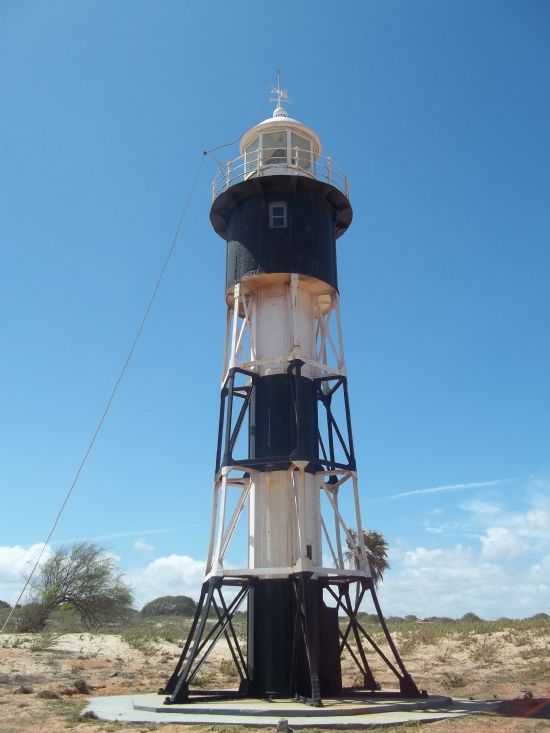 FAROL DE PONTA DO MEL, POR AROLDO FONSCA - PRAIA PONTA DO MEL - RN