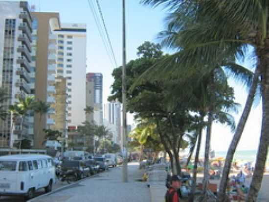 AVENIDA BEIRA MAR NA PRAIA DE BOA VIAGEM-FOTO:LEONIR ANGELO LUNARD - PRAIA DE BOA VIAGEM - PE