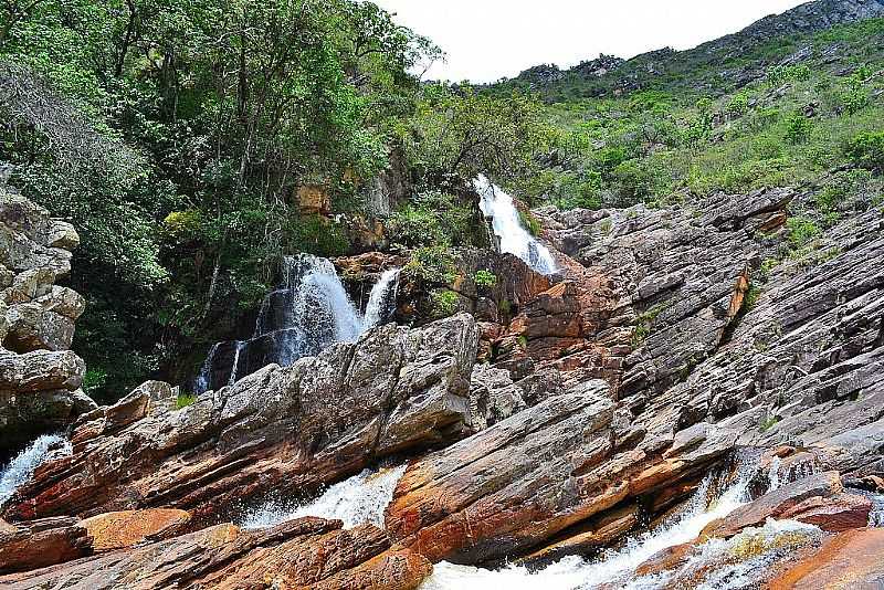 SERRA DO CIP-MG-TRILHA DAS CACHOEIRA DAS ANDORINHAS DENTRO DO PARQUE NACIONAL-FOTO:FLAVIO HANDERSON - SERRA DO CIP - MG