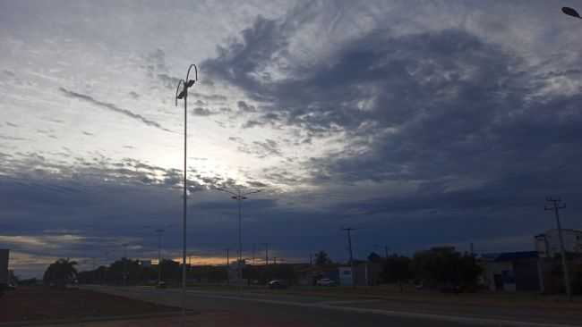 FIM DE TARDE - ENTRADA DA CIDADE, POR ELIZANGELA COELHO - SENTO S - BA