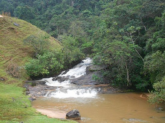 SO ROQUE DE MARAVILHA-ES-CACHOEIRINHA-FOTO:REGINA BARCELOS - SO ROQUE DE MARAVILHA - ES